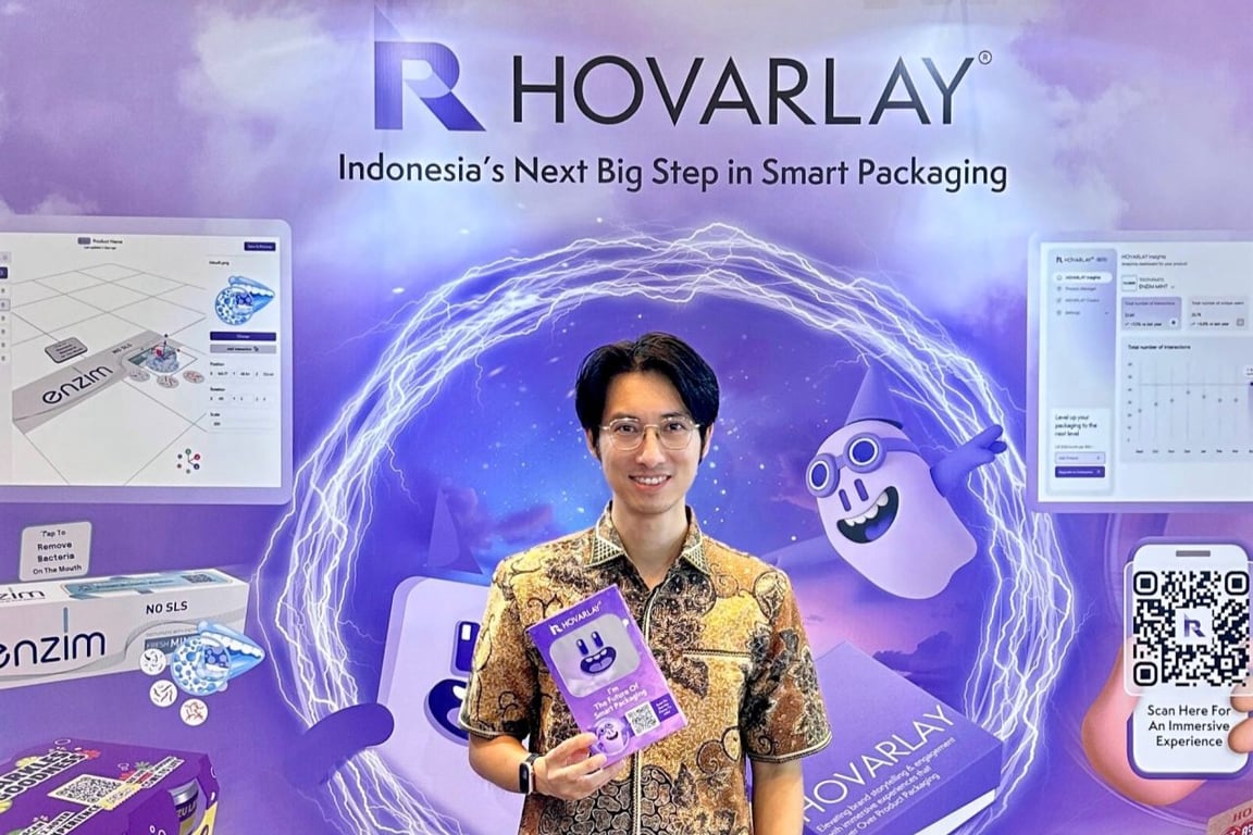 Kimming Yap meluncurkan HOVARLAY di Indonesia pada acara Indonesia Retail Summit 2025